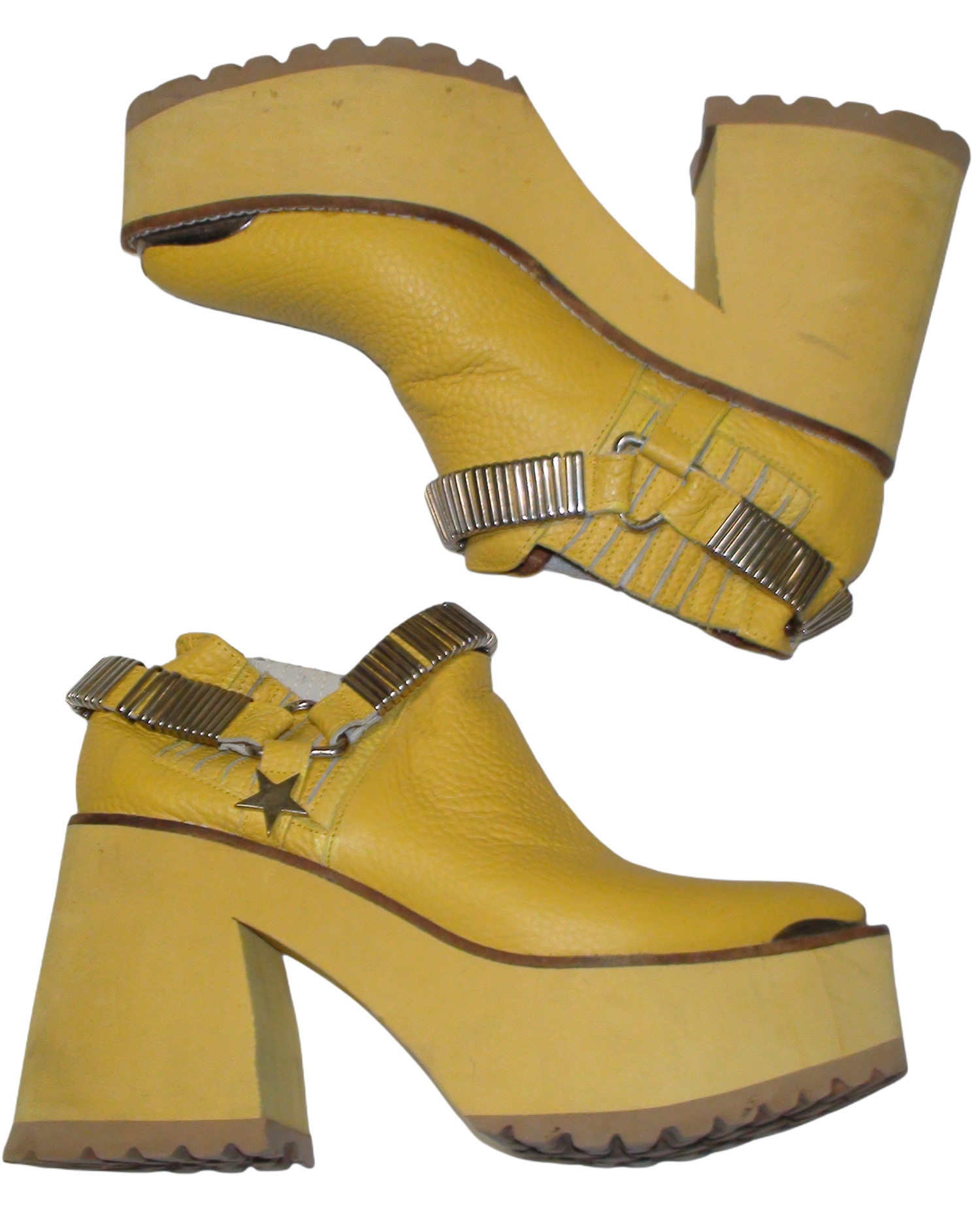 chunky 2000s heels Bratz-style rare vintage